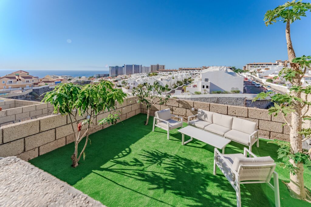 Exclusive brand new townhouse Playa Paraiso