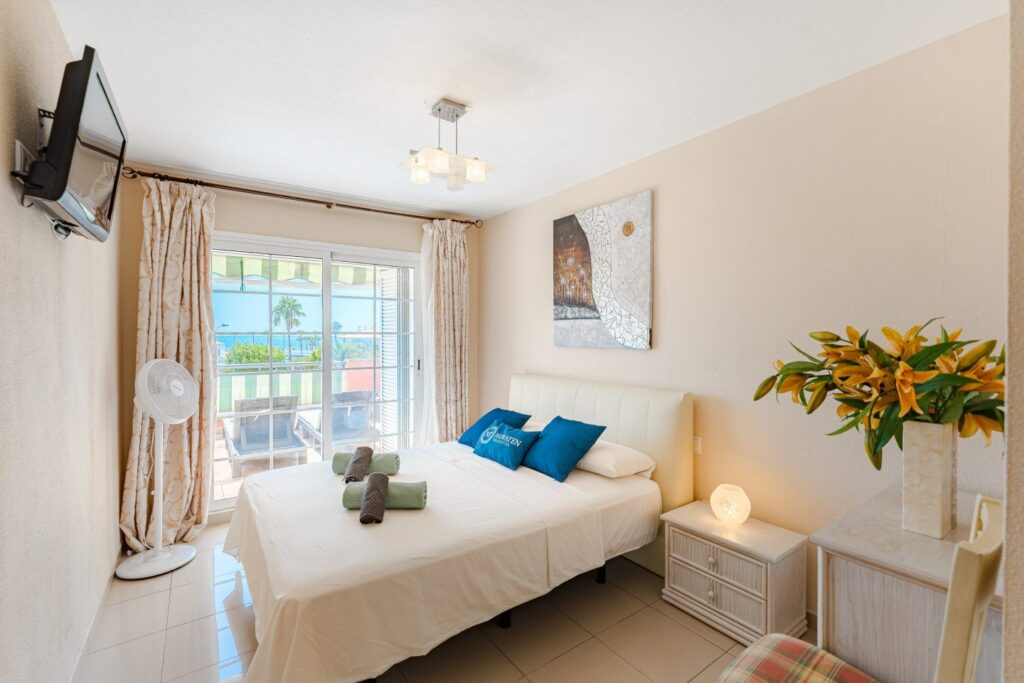 Brilliant Veril del Duque 2 bedrooms apartment